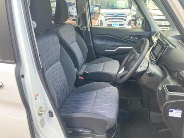 ソリオ ハイブリッドＭＺ　新品タイヤ／保証書／社外　ＳＤナビ／衝突安全装置／両側電動スライドドア／シートヒーター／全方位モニター用カメラ／車線逸脱防止支援システム／ドライブレコーダー　社外／ヘッドランプ　ＬＥＤ　全周囲カメラ（4枚目）