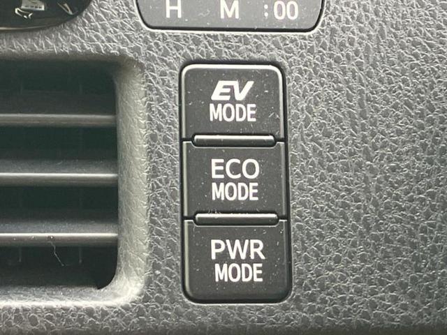 ノア ハイブリッドX 新品タイヤ/純正 SDナビ/トヨタセーフティセンス/電動スライドドア/車線逸脱防止支援システム/ドライブレコーダー 社外/ヘッドランプ LED/Bluetooth接続/ETC/EBD付ABS ドラレコ(32枚目)