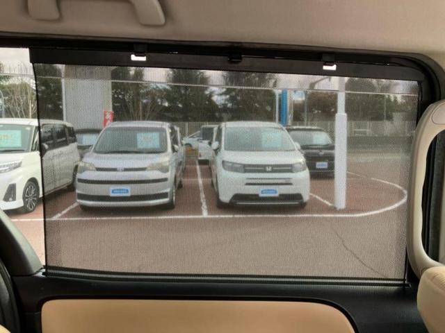 ノア ハイブリッドX 新品タイヤ/純正 SDナビ/トヨタセーフティセンス/電動スライドドア/車線逸脱防止支援システム/ドライブレコーダー 社外/ヘッドランプ LED/Bluetooth接続/ETC/EBD付ABS ドラレコ(42枚目)