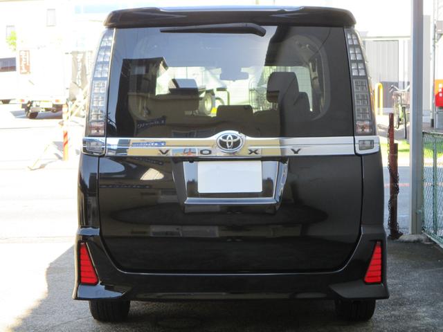 ヴォクシー ZS アルパイン10型ナビ・地デジ・Bカメラ・12.8型リアモニター・Bluetooth・DVD再生 ビルトインETC 両側電動スライドドア LEDヘッドライト スマートキー 1オーナー セーフティセンス(7枚目)