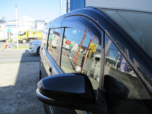 ヴォクシー ZS アルパイン10型ナビ・地デジ・Bカメラ・12.8型リアモニター・Bluetooth・DVD再生 ビルトインETC 両側電動スライドドア LEDヘッドライト スマートキー 1オーナー セーフティセンス(10枚目)