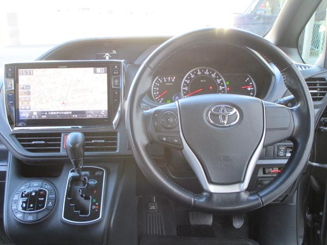 ヴォクシー ZS アルパイン10型ナビ・地デジ・Bカメラ・12.8型リアモニター・Bluetooth・DVD再生 ビルトインETC 両側電動スライドドア LEDヘッドライト スマートキー 1オーナー セーフティセンス(15枚目)