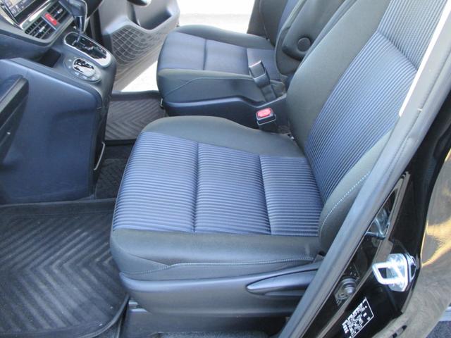 ヴォクシー ZS アルパイン10型ナビ・地デジ・Bカメラ・12.8型リアモニター・Bluetooth・DVD再生 ビルトインETC 両側電動スライドドア LEDヘッドライト スマートキー 1オーナー セーフティセンス(30枚目)