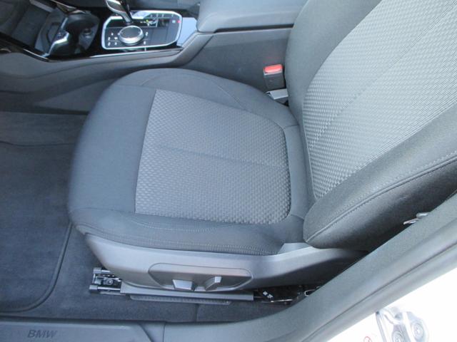 １シリーズ １１８ｉ　プレイ　純正ナビ・Ｂｌｕｅｔｏｏｔｈ・バックカメラ・ＥＴＣ　前後ドラレコ　アクティブクルーズコントロール　コンフォートアクセスキー　ＬＥＤヘッドライト　パワーバックドア　純正１７インチＡＷ　パーキングアシスト（36枚目）