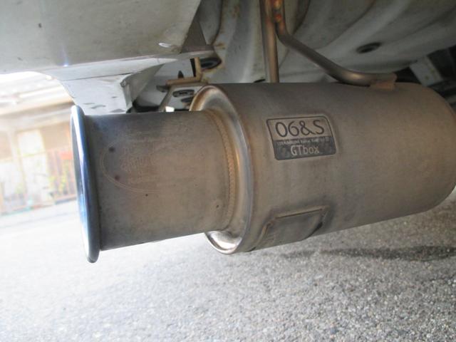 タント カスタムＲＳ　ターボ　１６インチＡＷ　柿本改マフラー　リップスポイラー　レザー調シート　ＬＥＤライト・ウィンカー・テール・バック・リフレクター　ナビ・ＴＶ・Ｂカメラ　ＥＴＣ　スマートキー　ＨＩＤ　電動スライドドア（18枚目）