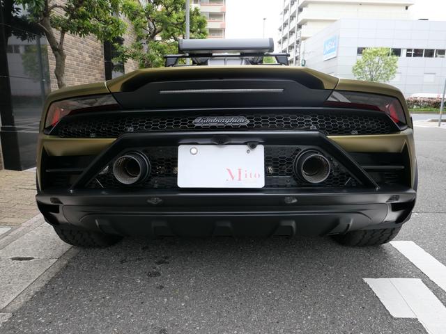 ウラカン 　ステラ―ト　４ＷＤ　世界限定１４９９台　１オーナー　デジタルインナーミラー　マットグリーン　純正キャリアー　スポーツシート　１９インチホイール　オレンジキャリパー（28枚目）