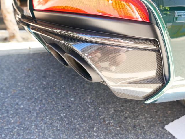 レヴァンテ トロフェオ　スペシャルオーダーカラー　法人１オーナー　クオイオレザーインテリア　アルカンタラルーフ　２１インチホイール　シルバーキャリパー　カーボンステアリング＆インテリアトリム　ベンチレーション（21枚目）