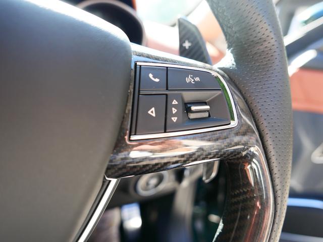 レヴァンテ トロフェオ　スペシャルオーダーカラー　法人１オーナー　クオイオレザーインテリア　アルカンタラルーフ　２１インチホイール　シルバーキャリパー　カーボンステアリング＆インテリアトリム　ベンチレーション（25枚目）