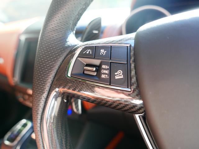 レヴァンテ トロフェオ　スペシャルオーダーカラー　法人１オーナー　クオイオレザーインテリア　アルカンタラルーフ　２１インチホイール　シルバーキャリパー　カーボンステアリング＆インテリアトリム　ベンチレーション（34枚目）