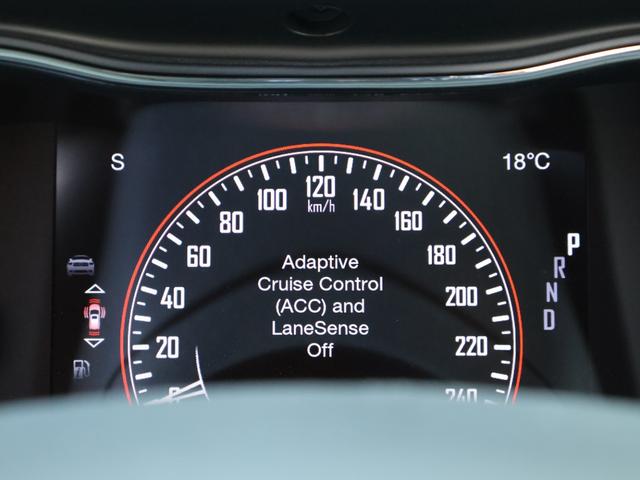 ダッジ・デュランゴ RT 4WD 2020yモデル新車並行 テクノロジーグループ アダプティブクルーズコントロール サンルーフ シートヒーター/ベンチレーター AppleCarPlay ブラックトップパッケージ レーダー探知機(20枚目)