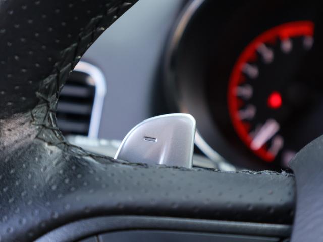 ダッジ・デュランゴ RT 4WD 2020yモデル新車並行 テクノロジーグループ アダプティブクルーズコントロール サンルーフ シートヒーター/ベンチレーター AppleCarPlay ブラックトップパッケージ レーダー探知機(23枚目)