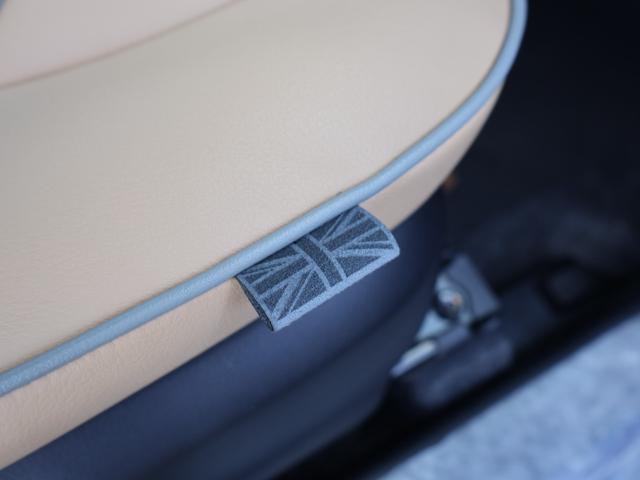 ビュート ストーリー ロイヤルエディション 15LX 特別仕様車 新車未登録 専用ボディカラー 専用レザーシート コンフォートシートセット DAプラス(ナビ・地デジTV) パノラミックビューモニター BSM+PSB ワイヤレスCarPlay ETC2.0(43枚目)