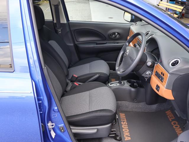 ビュート １２ＳＴ　メイクアップ車　ボディカラーオプション　クラシックインパネ（ココアブラウン）　先進安全装備（追突被害軽減ブレーキ・踏み間違い防止アシスト・車線逸脱警報・オートライト）　ＣＤ／ＡＵＸ　ＥＴＣ（9枚目）