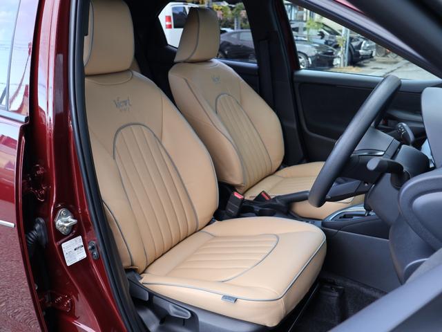 ビュート ストーリー ロイヤルエディション　１５ＬＸ　特別仕様車　新車未登録　専用ボディカラー　専用レザーシート　コンフォートシートセット　ＤＡプラス（ナビ・地デジＴＶ）　パノラミックビューモニター　ＢＳＭ＋ＰＳＢ　ワイヤレスＣａｒＰｌａｙ　ＥＴＣ２．０（11枚目）