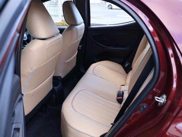 ビュート ストーリー ロイヤルエディション　１５ＬＸ　特別仕様車　新車未登録　専用ボディカラー　専用レザーシート　コンフォートシートセット　ＤＡプラス（ナビ・地デジＴＶ）　パノラミックビューモニター　ＢＳＭ＋ＰＳＢ　ワイヤレスＣａｒＰｌａｙ　ＥＴＣ２．０（46枚目）