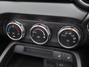 また、2輪では、BMWモトラッド、トライアンフ、ドゥカティ等、世界の有名メーカー車を多く取扱っています。