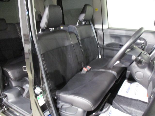 カスタムX4WD トップエディションリミテッドSAIII 4WD 衝突軽減ブレーキ前後 Bluetooth対応8インチフルセグナビ パノラマカメラ 両側電動スライドドア シートヒーター エコアイドル(33枚目)