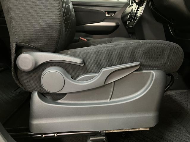 トール カスタムＧ　ＳＡＩＩ／９インチナビ／パノラマモニター／ＥＴＣ　走行０．４万ｋｍ／９インチナビ／パノラマモニター／ステアリングスイッチ／ＥＴＣ／ドライブレコーダー／クルーズコントロール／両側パワースライドドア／ＬＥＤヘッドライト・フォグランプ／キーフリー（34枚目）