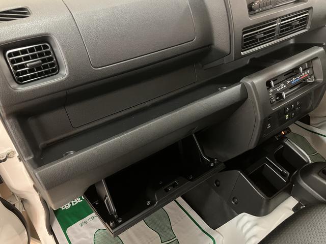 大阪ダイハツ　箕面店　　０７２−７２２−４３４１（直通ダイヤル受付１０：００〜１８：００）　まで　お問い合わせ　ご来店　是非お待ちしています！！宜しくお願いいたします！！