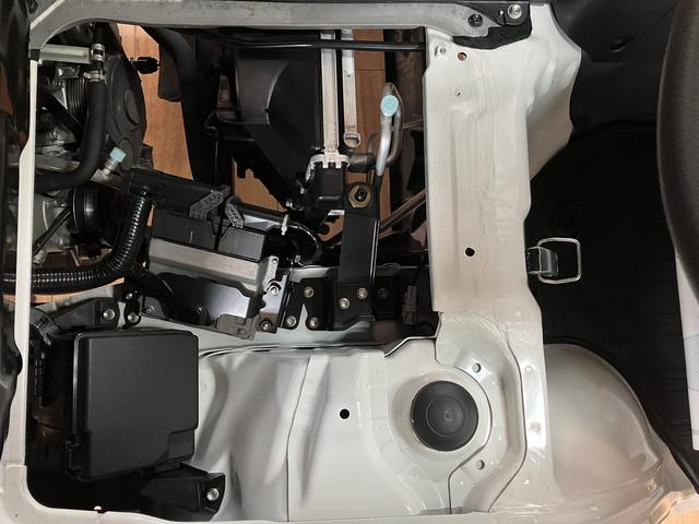 大阪ダイハツ　箕面店　　０７２−７２２−４３４１（直通ダイヤル受付１０：００〜１８：００）　まで　お問い合わせ　ご来店　是非お待ちしています！！宜しくお願いいたします！！