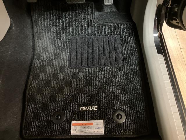 ムーヴのお買得車が入庫しました！！（＾＾♪走行１．８万ｋｍ！ＣＤチューナー、電動格納ミラー、キーレスエントリー、スマートアシストＩＩＩ、オートハイビーム、アイドリングストップなど装備の１台です！！