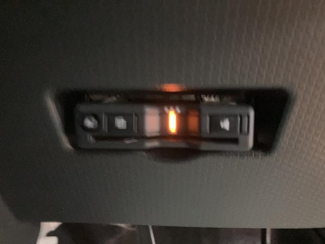 タント カスタムXセレクション/走行2.2万km/ナビ/バックカメラ 走行2.2万km/ナビゲーション/バックカメラ/ステアリングスイッチ/ETC/前後ドラレコ/前席シートヒーター/両側パワースライドドア/LEDヘッドライト・フォグ/アルミ/オートエアコン/キーフリー(9枚目)