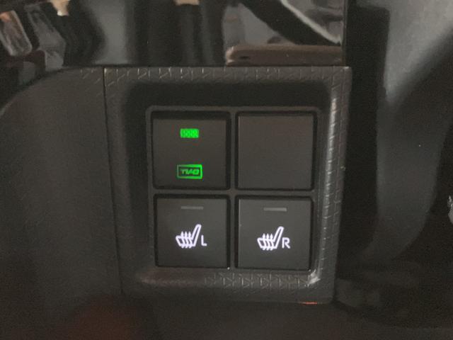 タント カスタムXセレクション/走行2.2万km/ナビ/バックカメラ 走行2.2万km/ナビゲーション/バックカメラ/ステアリングスイッチ/ETC/前後ドラレコ/前席シートヒーター/両側パワースライドドア/LEDヘッドライト・フォグ/アルミ/オートエアコン/キーフリー(11枚目)