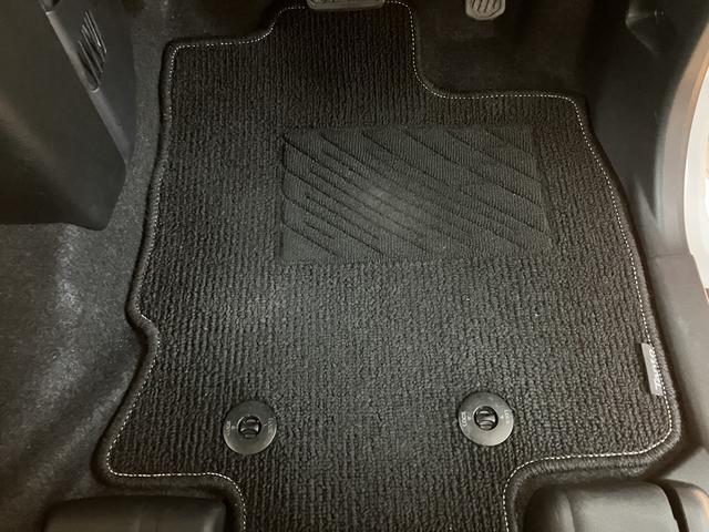 タント カスタムXセレクション/走行2.2万km/ナビ/バックカメラ 走行2.2万km/ナビゲーション/バックカメラ/ステアリングスイッチ/ETC/前後ドラレコ/前席シートヒーター/両側パワースライドドア/LEDヘッドライト・フォグ/アルミ/オートエアコン/キーフリー(33枚目)