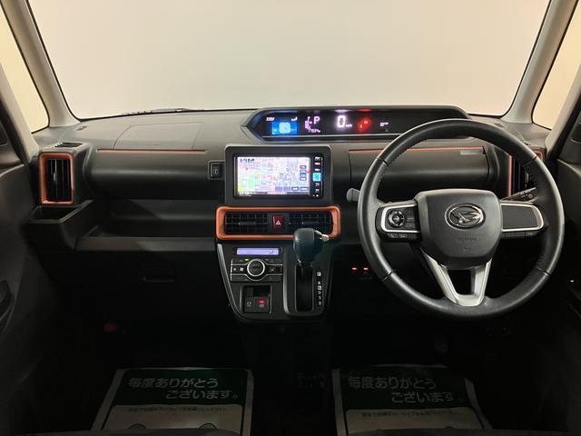 タント ファンクロスターボ/走行1.8万km/ナビ/Bカメラ/ETC 走行1.8万km/ナビゲーション/バックカメラ/ステアリングスイッチ/ETC/前席シートヒーター/電動パーキングブレーキ/両側パワースライドドア/LEDヘッドライト・フォグ/オートエアコン/キーフリー(4枚目)