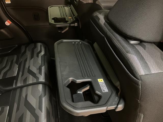 タント ファンクロスターボ/走行1.8万km/ナビ/Bカメラ/ETC 走行1.8万km/ナビゲーション/バックカメラ/ステアリングスイッチ/ETC/前席シートヒーター/電動パーキングブレーキ/両側パワースライドドア/LEDヘッドライト・フォグ/オートエアコン/キーフリー(14枚目)