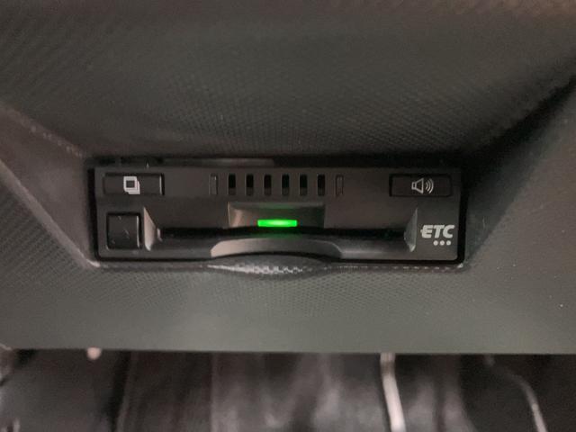 ロッキー プレミアムG HEV 純正ナビ/バックカメラ/ETC 走行3,1km/純正ナビ/バックカメラ/ETC/バックカメラ/クルーズコントロール/シートヒーター(前席)/USB端子/キーフリーシステム/LEDヘッドライト・フォグランプ/アルミホイール/(11枚目)