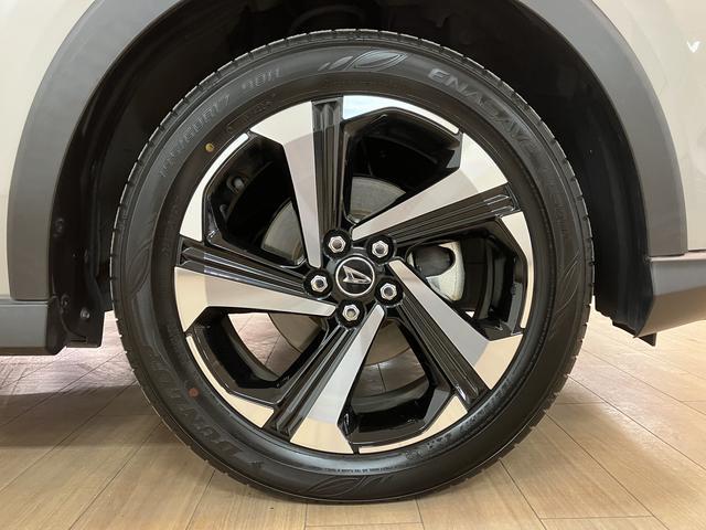 ロッキー プレミアムG HEV 純正ナビ/バックカメラ/ETC 走行3,1km/純正ナビ/バックカメラ/ETC/バックカメラ/クルーズコントロール/シートヒーター(前席)/USB端子/キーフリーシステム/LEDヘッドライト・フォグランプ/アルミホイール/(15枚目)