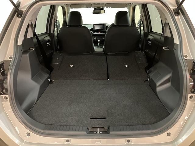 ロッキー プレミアムG HEV 純正ナビ/バックカメラ/ETC 走行3,1km/純正ナビ/バックカメラ/ETC/バックカメラ/クルーズコントロール/シートヒーター(前席)/USB端子/キーフリーシステム/LEDヘッドライト・フォグランプ/アルミホイール/(34枚目)