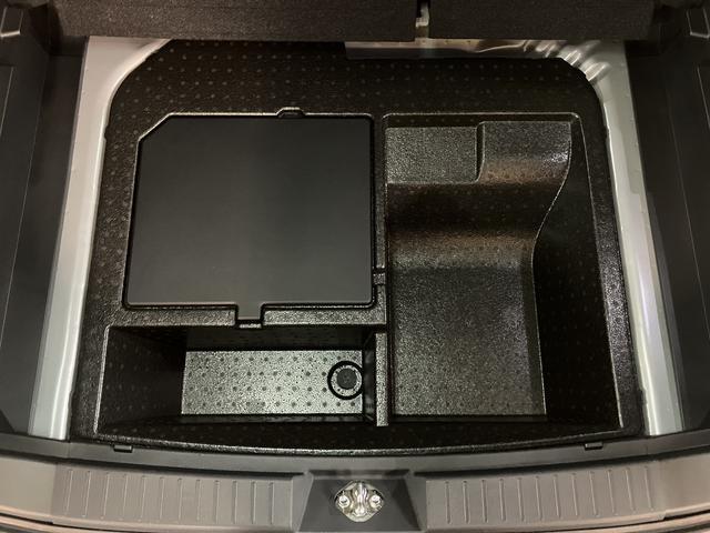 ロッキー プレミアムG HEV 純正ナビ/バックカメラ/ETC 走行3,1km/純正ナビ/バックカメラ/ETC/バックカメラ/クルーズコントロール/シートヒーター(前席)/USB端子/キーフリーシステム/LEDヘッドライト・フォグランプ/アルミホイール/(35枚目)