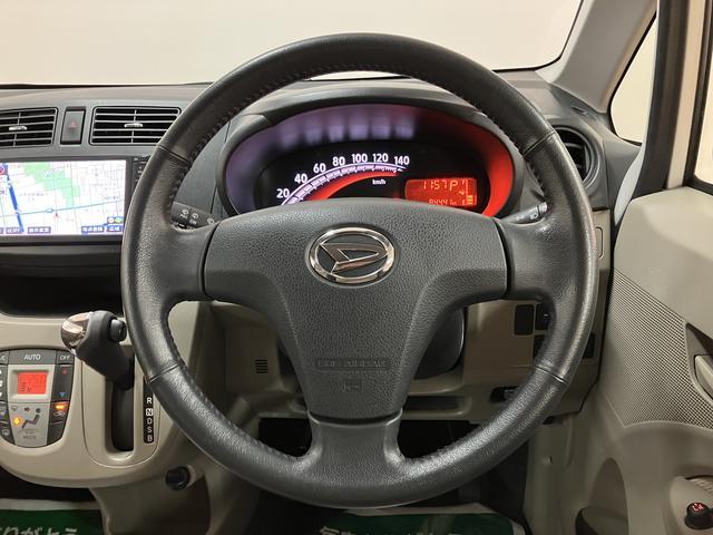 ムーヴ Ｘ　ＳＡ／１年間走行距離無制限保証／ナビ　車検整備渡し　１年間走行距離無制限保証　ナビ　ＥＴＣ　キーフリーシステム　電動格納ミラー　オートエアコン　オートライト　プッシュボタンスタート　エコアイドル　純正アルミホイール　ＵＳＢ対応（17枚目）