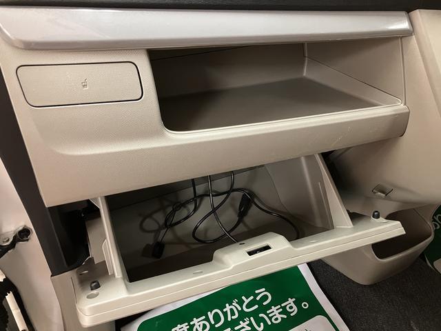 ムーヴ Ｘ　ＳＡ／１年間走行距離無制限保証／ナビ　車検整備渡し　１年間走行距離無制限保証　ナビ　ＥＴＣ　キーフリーシステム　電動格納ミラー　オートエアコン　オートライト　プッシュボタンスタート　エコアイドル　純正アルミホイール　ＵＳＢ対応（24枚目）