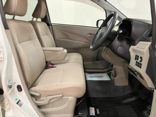 ムーヴ Ｘ　ＳＡ／１年間走行距離無制限保証／ナビ　車検整備渡し　１年間走行距離無制限保証　ナビ　ＥＴＣ　キーフリーシステム　電動格納ミラー　オートエアコン　オートライト　プッシュボタンスタート　エコアイドル　純正アルミホイール　ＵＳＢ対応（27枚目）