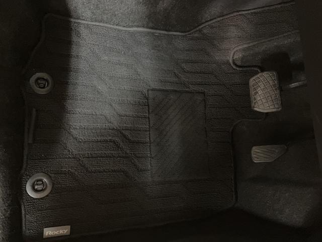 ロッキー Ｇ／ナビ／バックカメラ／ＥＴＣ／前後ドラレコ／クルコン　１年間走行距離無制限保証／ナビゲーション／バックカメラ／ステアリングスイッチ／ＥＴＣ／前後ドラレコ／クルーズコントロール／前席シートヒーター／ＬＥＤヘッドライト・フォグ／オートエアコン／キーフリー（32枚目）