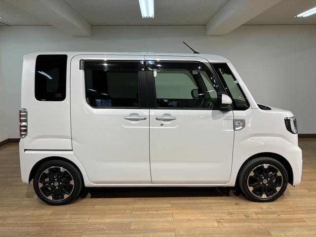 ���[�Ԃ܂łɁA���ЃT�[�r�X�X�^�b�t�ɂ��_���������s���A�o�b�e���[�A�G���W���I�C���A�I�C���G�������g�A���C�p�[�S�����������A�u���[�L�𕪉��A���Փ����m�F�A�K�v�ł���Ό����A���S���Ă���肢�������܂��I