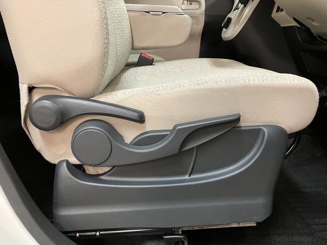 ムーヴキャンバス Ｘ　ＳＡＩＩＩ／２．７万ｋｍ／ナビ／バックカメラ／ＥＴＣ　１年間走行距離無制限保証／走行２．７万ｋｍ／ナビゲーション／バックカメラ／ステアリングスイッチ／ＥＴＣ／ドライブレコーダー／ＵＳＢアダプター／両側パワースライドドア／オートエアコン／キーフリー（33枚目）