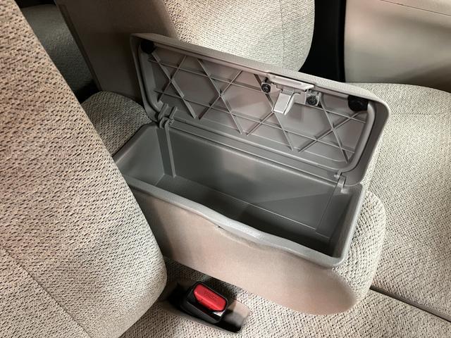 ムーヴキャンバス Ｘ　ＳＡＩＩＩ／２．７万ｋｍ／ナビ／バックカメラ／ＥＴＣ　１年間走行距離無制限保証／走行２．７万ｋｍ／ナビゲーション／バックカメラ／ステアリングスイッチ／ＥＴＣ／ドライブレコーダー／ＵＳＢアダプター／両側パワースライドドア／オートエアコン／キーフリー（35枚目）