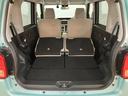 リヤシートの背もたれを両方前に倒せばご覧のスペース！大きなお荷物も載せていただけます！！