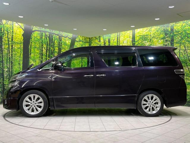 2.4Z プラチナムセレクション 禁煙車 純正ナビ バックカメラ フリップダウンモニター パワーバックドア HIDヘッドランプ パーキングセンサー ETC リアオートエアコン 8スピーカー 足元照明 オーバーヘッドコンソール(49枚目)