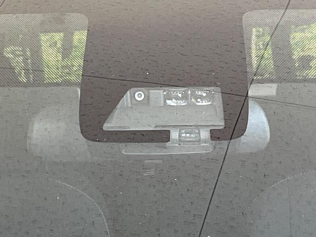 アクア Ｓスタイルブラック　純正ＳＤナビ　バックカメラ　衝突被害軽減　禁煙車　コーナーセンサー　スマートキー　ＬＥＤ　ビルトインＥＴＣ　オートハイビーム　オートライト　オートエアコン　Ｂｌｕｅｔｏｏｔｈ　フルセグ（3枚目）