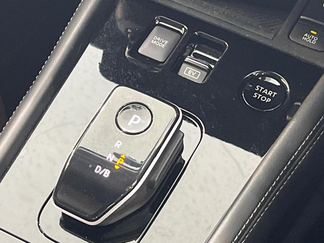キックス Ｘ　スタイルエディション　全周囲カメラ　９型ナビ　レーダークルーズ　禁煙車　ドラレコ　コーナーセンサー　スマートキー　ＬＥＤヘッド　ビルトインＥＴＣ　オートライト　オートエアコン　純正１７インチアルミ　Ｂｌｕｅｔｏｏｔｈ　ＣＤ（22枚目）