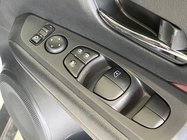 キックス Ｘ　スタイルエディション　全周囲カメラ　９型ナビ　レーダークルーズ　禁煙車　ドラレコ　コーナーセンサー　スマートキー　ＬＥＤヘッド　ビルトインＥＴＣ　オートライト　オートエアコン　純正１７インチアルミ　Ｂｌｕｅｔｏｏｔｈ　ＣＤ（39枚目）