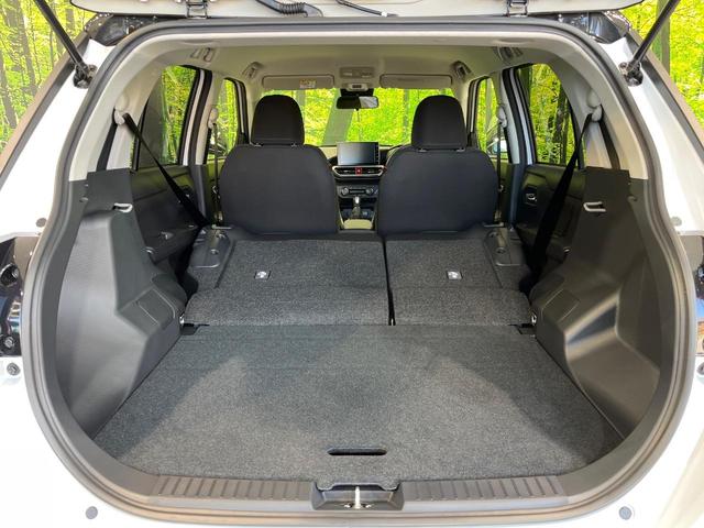 ライズ Ｚ　登録済未使用車　純正９型ディスプレイオーデイオ　全周囲カメラ　衝突被害軽減　レーダークルーズ　コーナーセンサー　スマートキー　ＬＥＤ　オートライト　オートエアコン　Ｂｌｕｅｔｏｏｔｈ　フルセグ（12枚目）