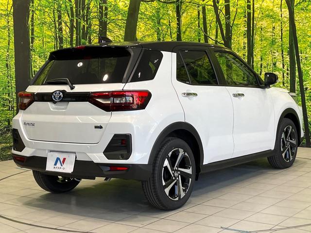 ライズ Ｚ　登録済未使用車　純正９型ディスプレイオーデイオ　全周囲カメラ　衝突被害軽減　レーダークルーズ　コーナーセンサー　スマートキー　ＬＥＤ　オートライト　オートエアコン　Ｂｌｕｅｔｏｏｔｈ　フルセグ（18枚目）