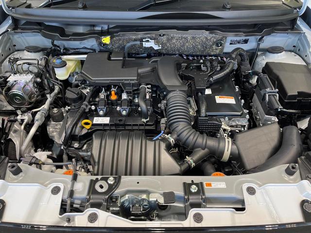 ライズ Ｚ　登録済未使用車　純正９型ディスプレイオーデイオ　全周囲カメラ　衝突被害軽減　レーダークルーズ　コーナーセンサー　スマートキー　ＬＥＤ　オートライト　オートエアコン　Ｂｌｕｅｔｏｏｔｈ　フルセグ（19枚目）