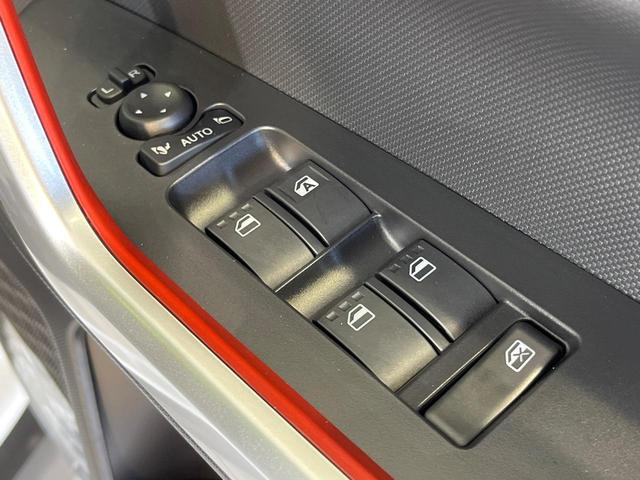 ライズ Ｚ　登録済未使用車　純正９型ディスプレイオーデイオ　全周囲カメラ　衝突被害軽減　レーダークルーズ　コーナーセンサー　スマートキー　ＬＥＤ　オートライト　オートエアコン　Ｂｌｕｅｔｏｏｔｈ　フルセグ（36枚目）